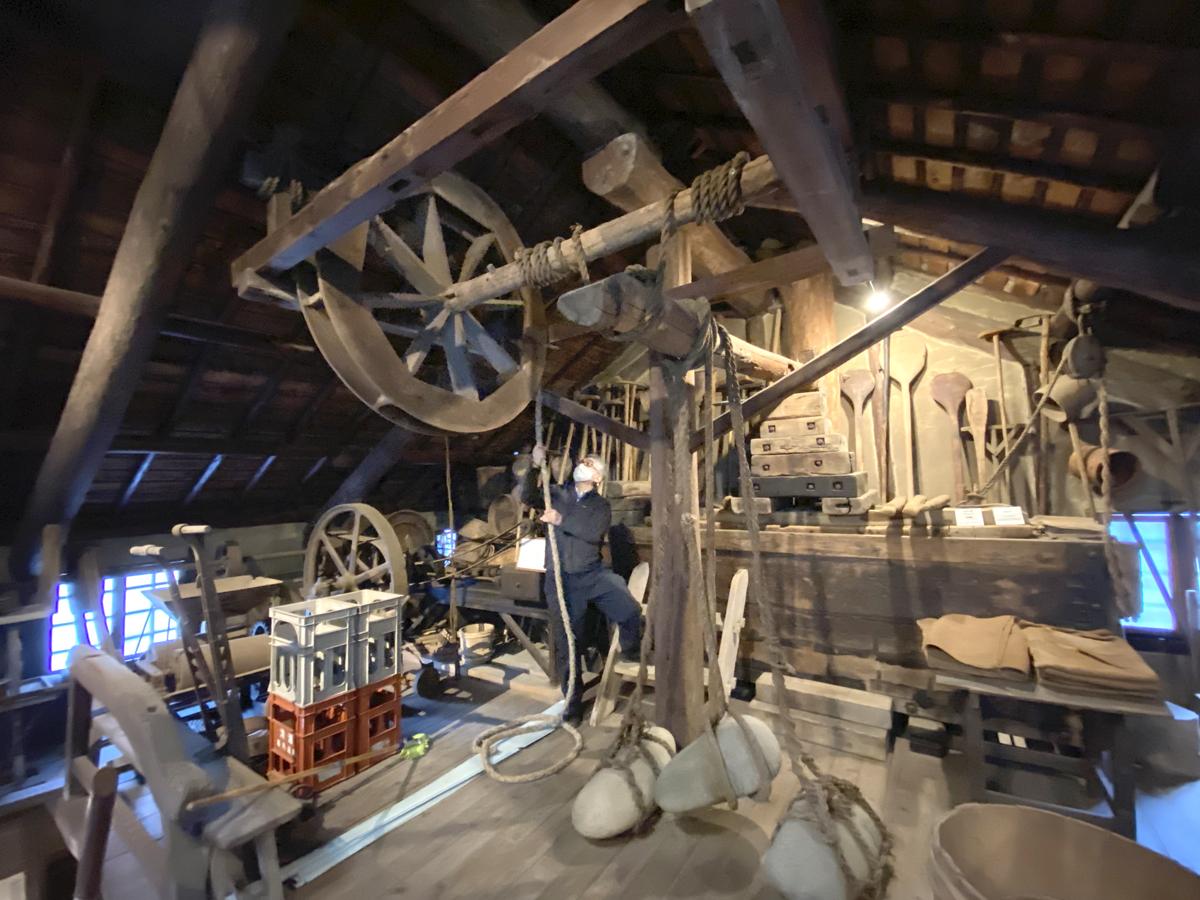 콩 미소와 다마리 ‘양조 전승관’