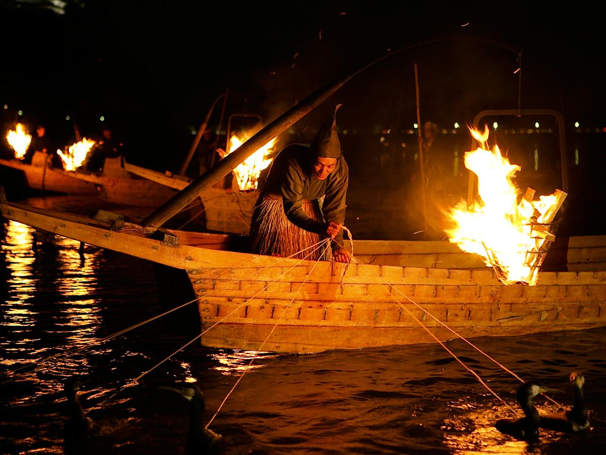 기소 강 우카이