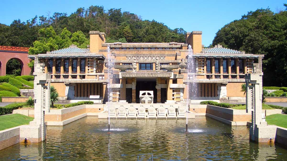 Des bâtiments superbes