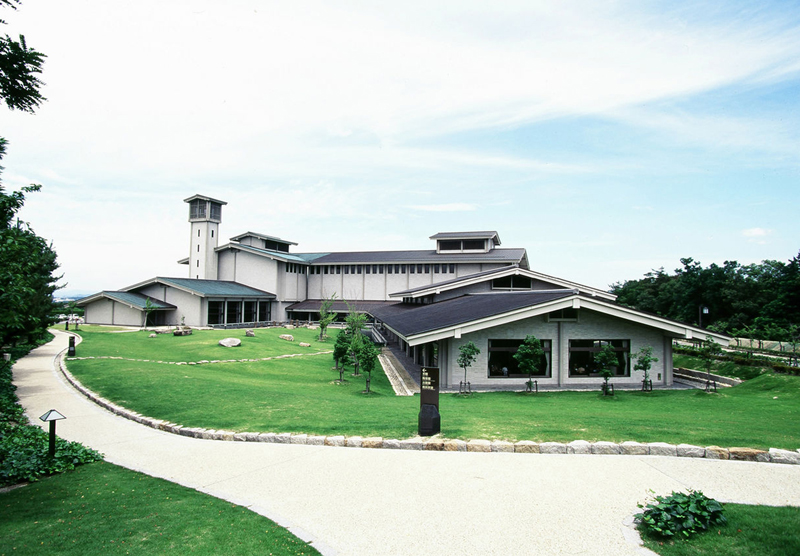 愛知県陶磁美術館