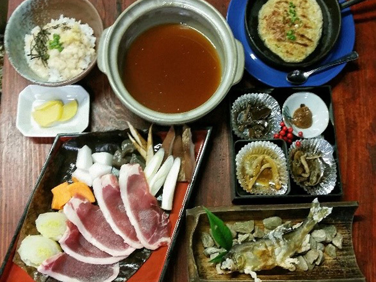 カントリーレストラン渓流荘