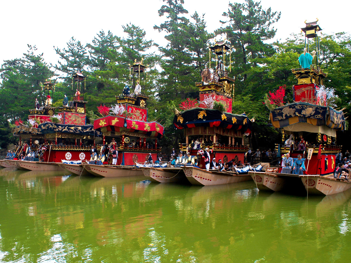 尾張津島天王祭