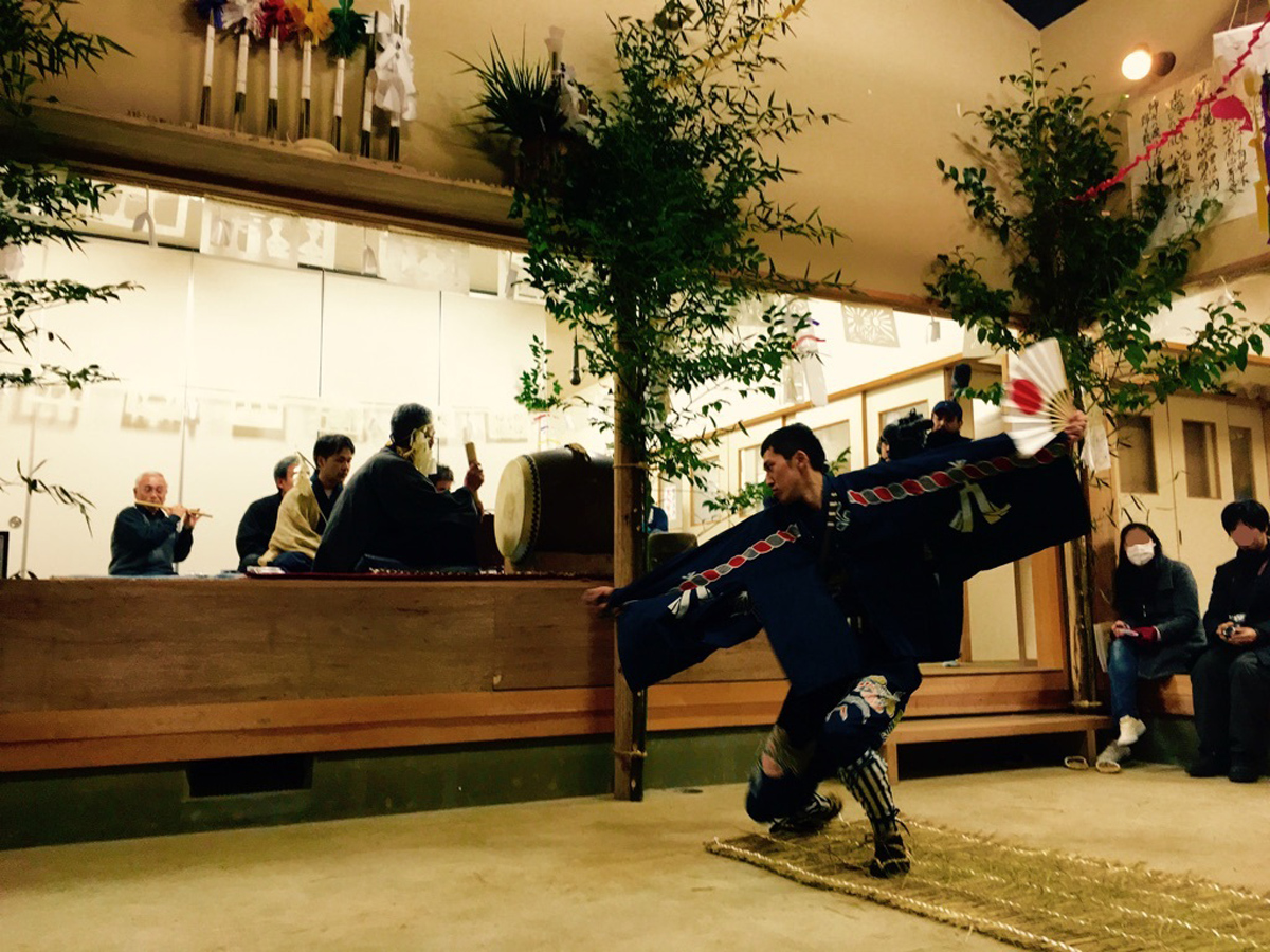 花祭【東榮町 古戶】