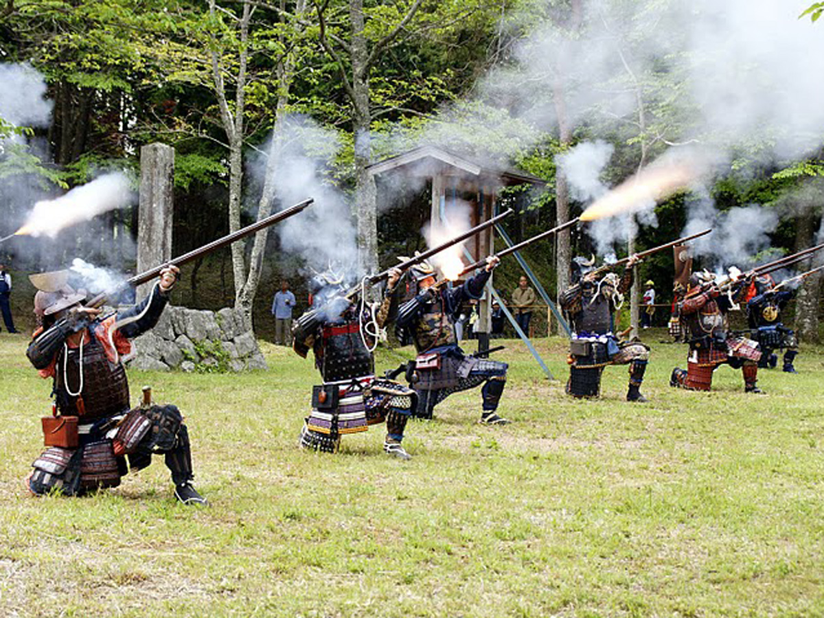 Tsukude Old Castle Festival