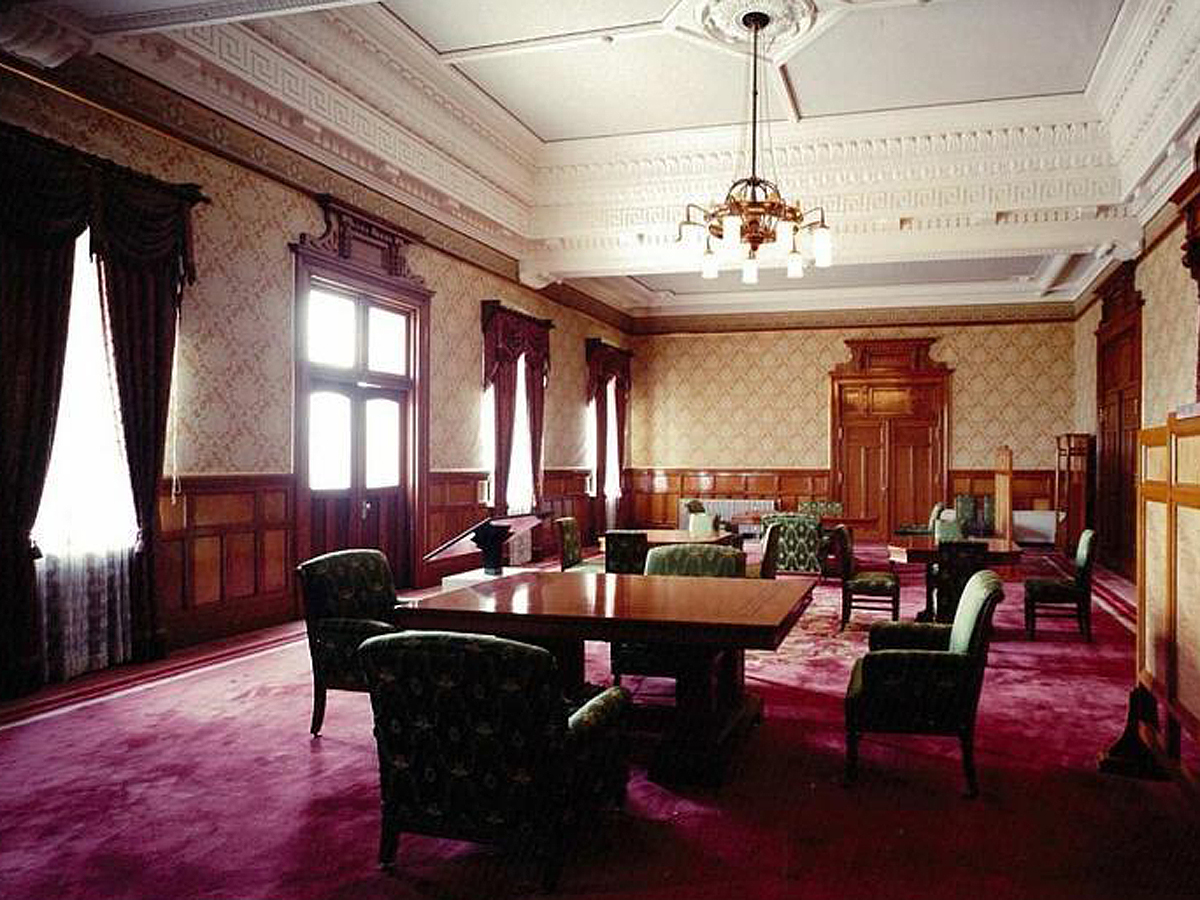 名古屋市市政資料館(旧名古屋高等裁判所)