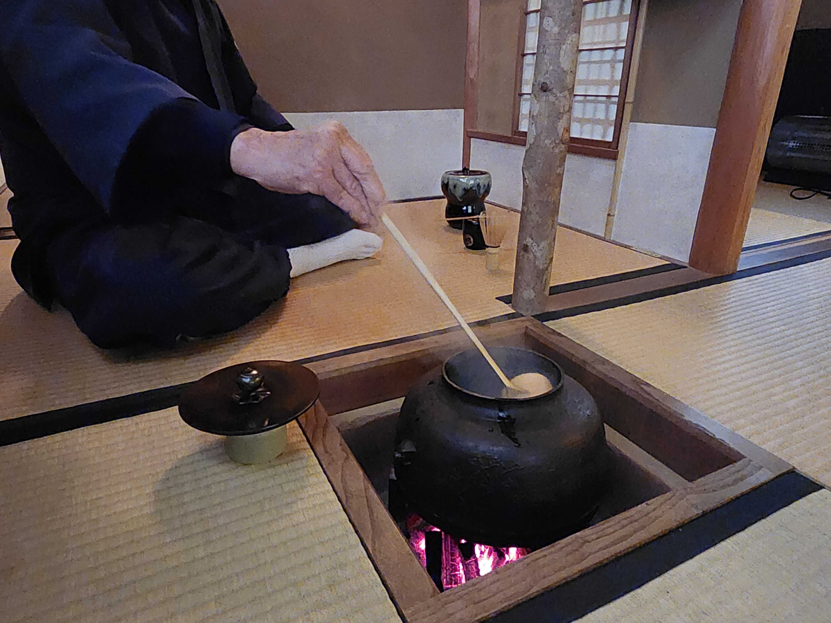 白鳥庭園　観桜会　花見茶会