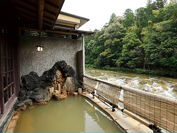 湯谷温泉