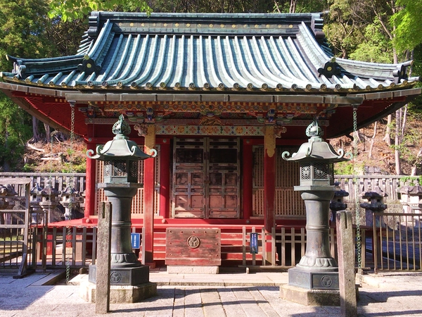 滝山寺・滝山東照宮