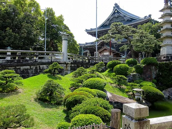 Toyokawa Inari Shrine