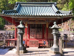 滝山寺・滝山東照宮