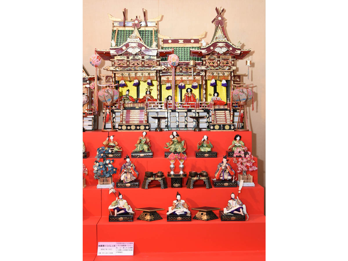 Winter Hina Doll Exhibit