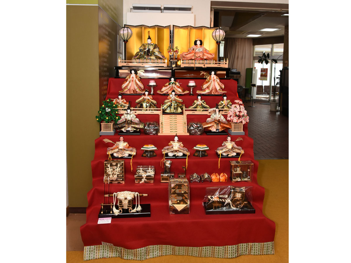 Winter Hina Doll Exhibit
