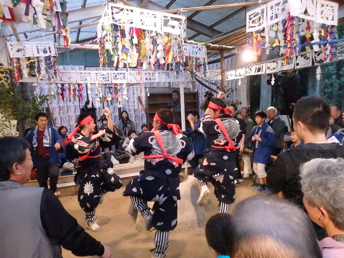 花祭【東栄町 東薗目】
