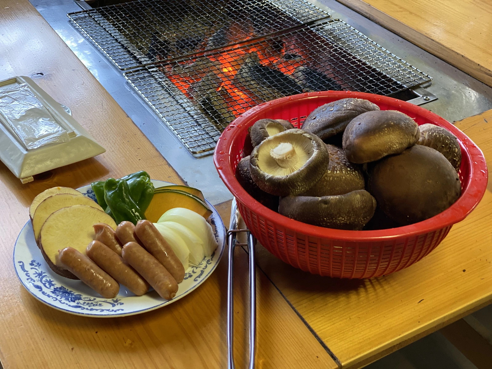 野原川観光センター しいたけ食べ放題