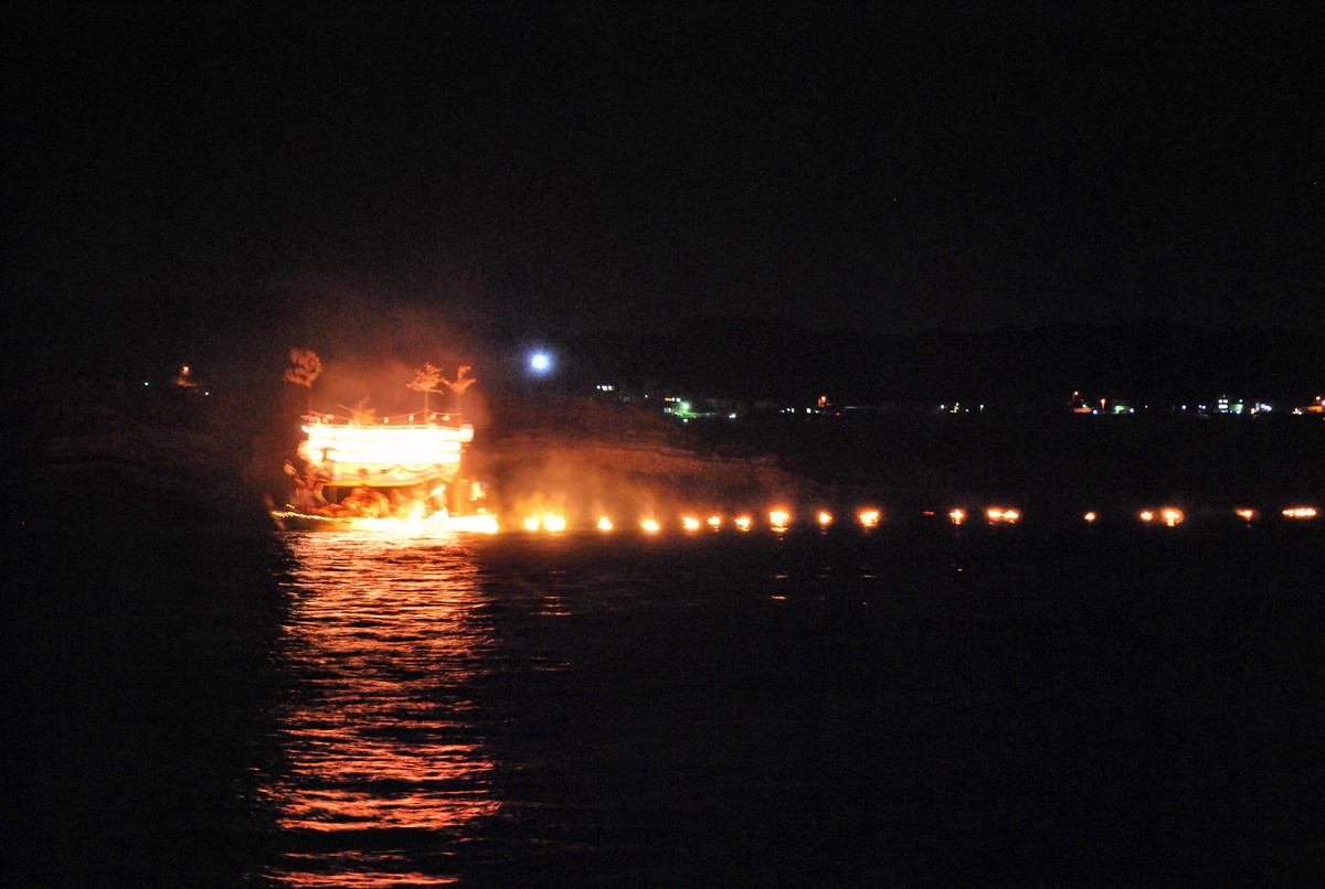 日間賀島ぎおん祭り