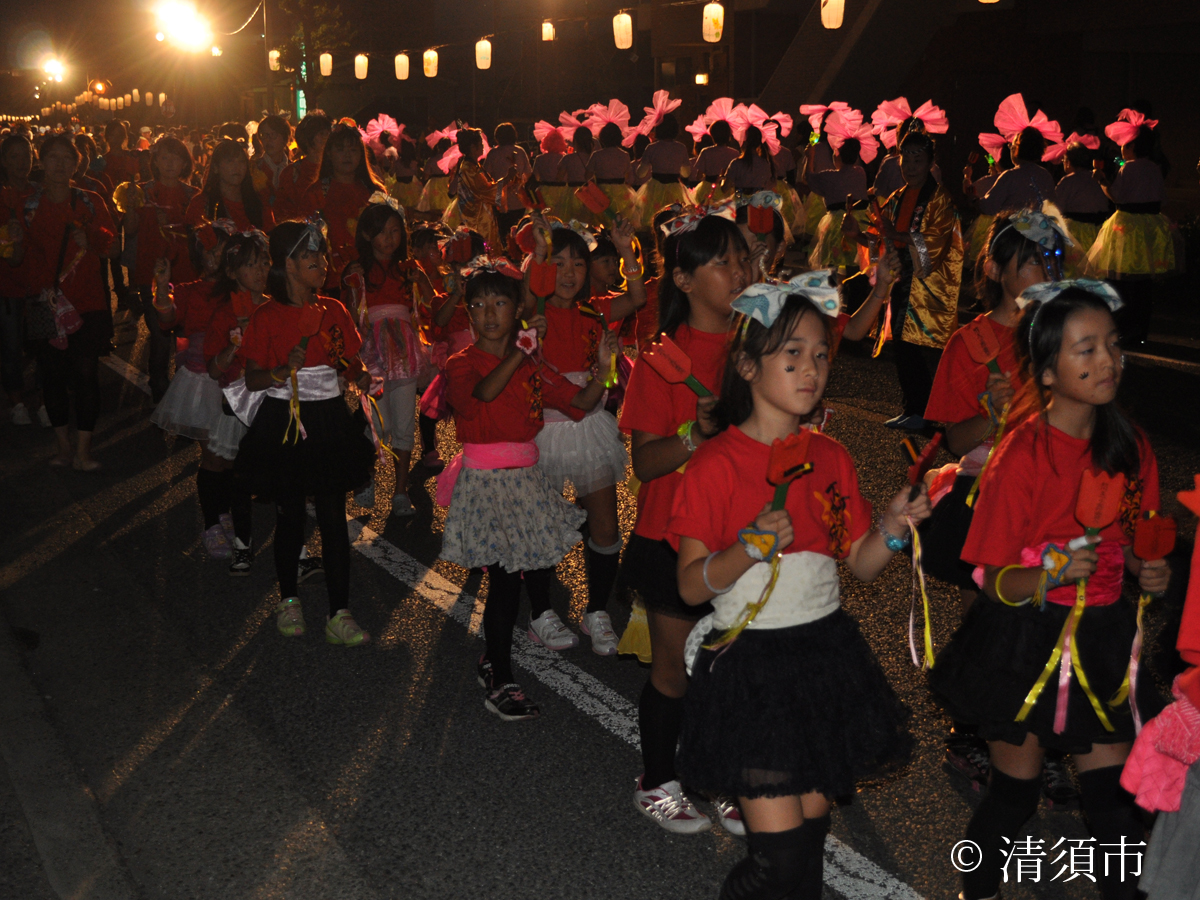 新川やると祭