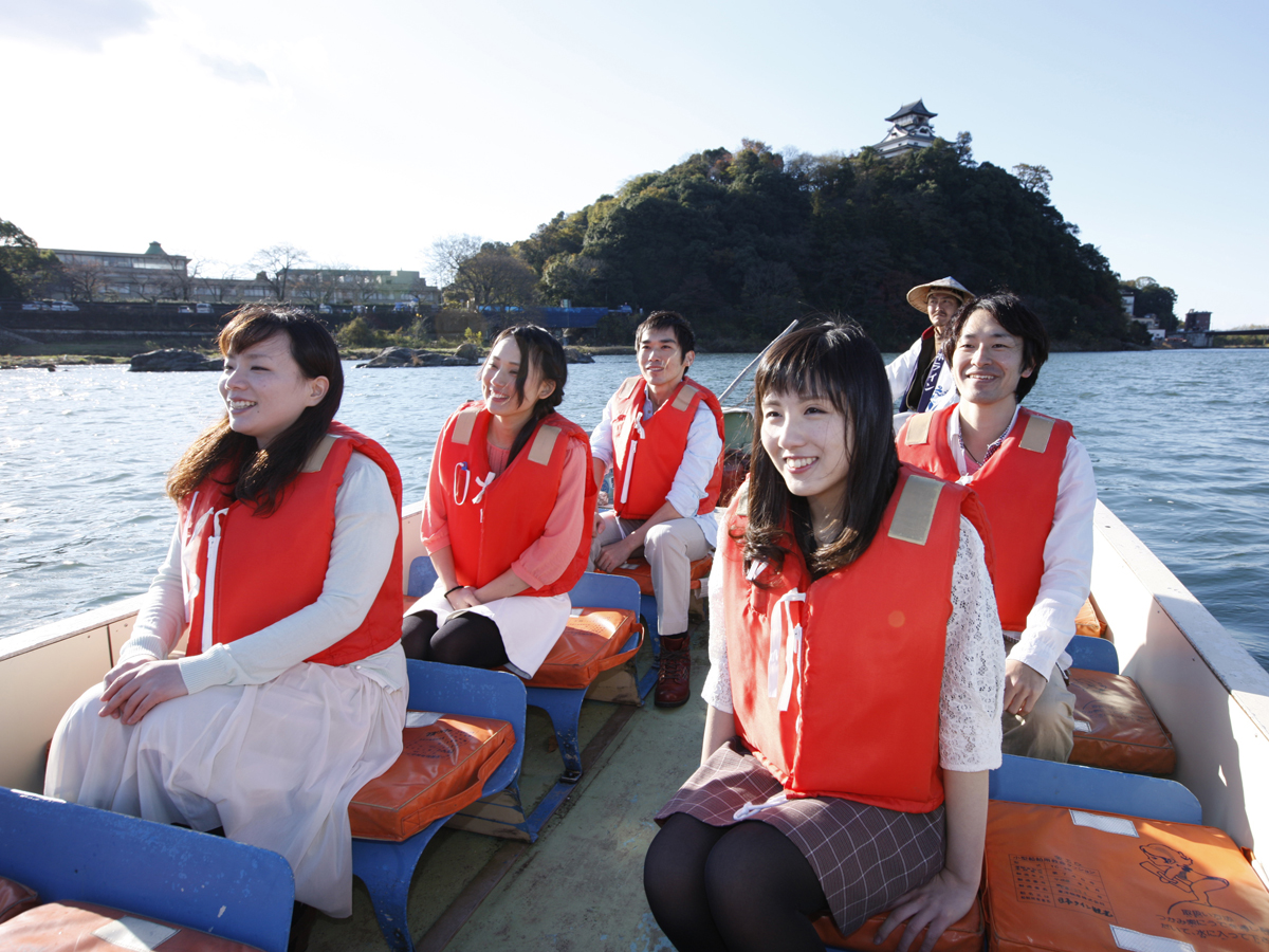 秋の犬山周遊船