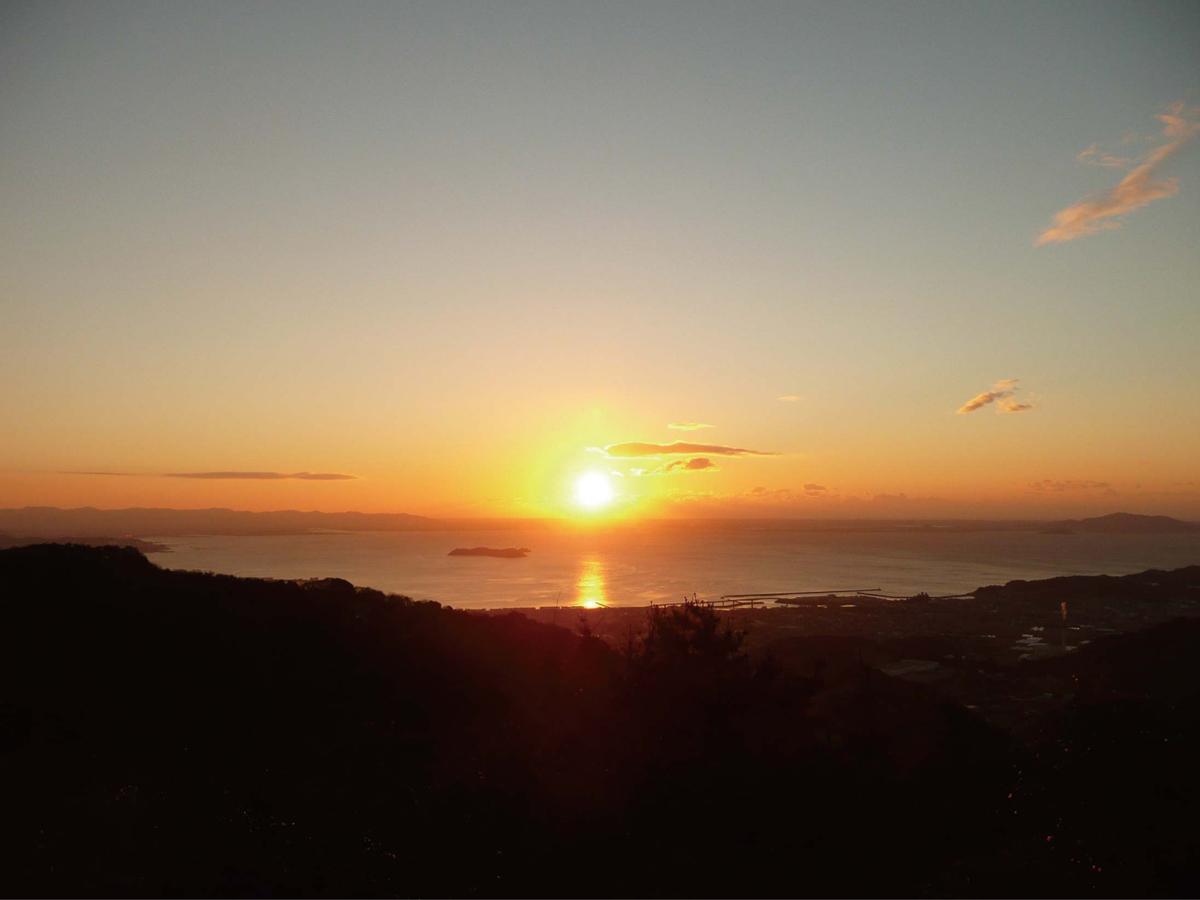 三根山地平线 去看新年日出吧