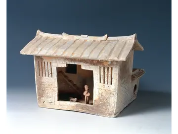 灰陶家屋 中国 後漢時代(1～2世紀) (茂木計一郎氏寄贈)