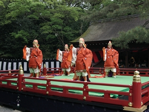 熱田神宮,舞楽神事