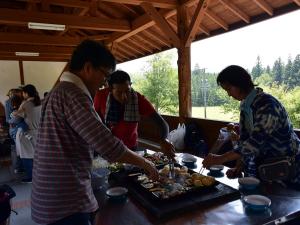 グリーンステージ花の木　山の大自然、夏休みは川遊びで大満喫！