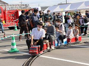 あいさいさん祭り