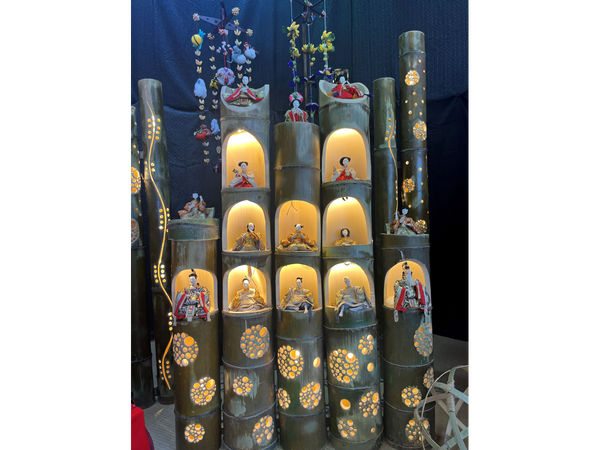 竹あかりとお雛さま展