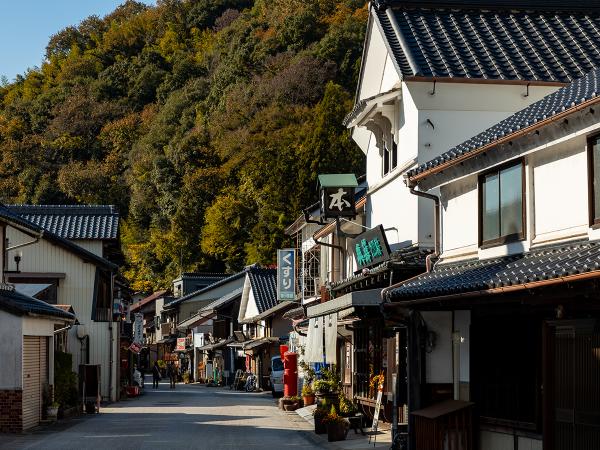 足助の町並み