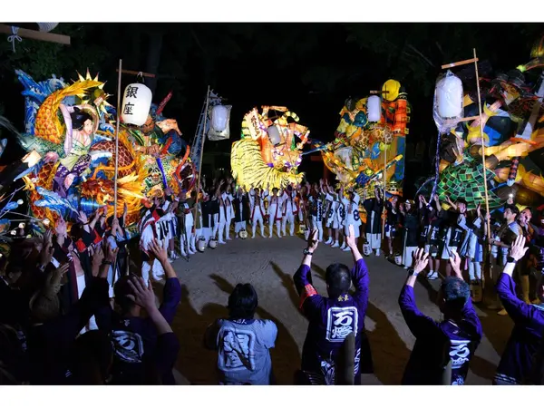 刈谷万灯节(秋叶社的祭礼)