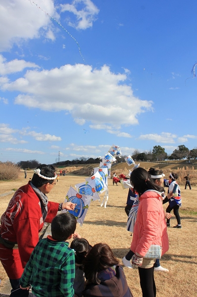 Kite Flying Festival "Tako-age Matsuri" (138 Tower Park)