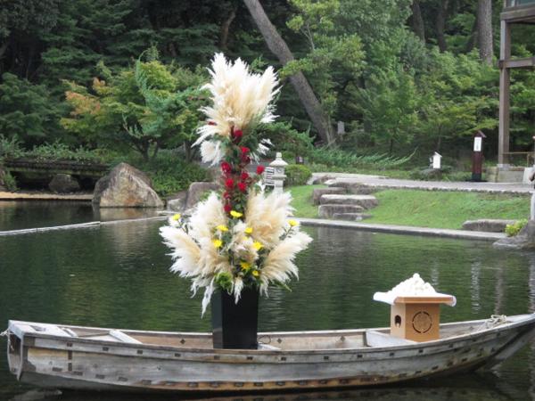 月を掬う　徳川園観月会