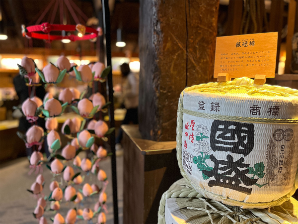 酒蔵の吊るし雛