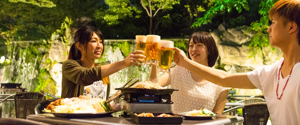 Beer Gardens Special Feature