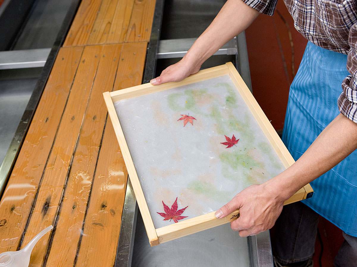 Cherry Blossom and Autumn Leaves Together? Only in Aichi’s Obara! - Four-Seasons Cherry Blossoms &amp; Traditional Washi Paper