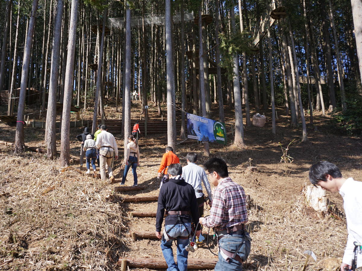 變身為在樹林中飛來飛去的森林忍者!“新城冒險森林”