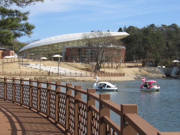 鞍ケ池公園