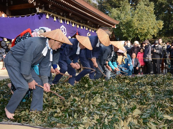 田遊祭（砥鹿神社）