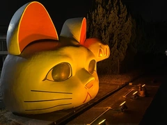 見守り猫「とこにゃん」（常滑やきもの散歩道内）