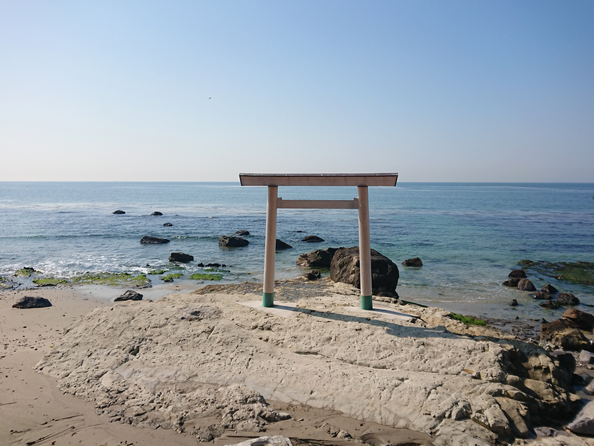 砾浦