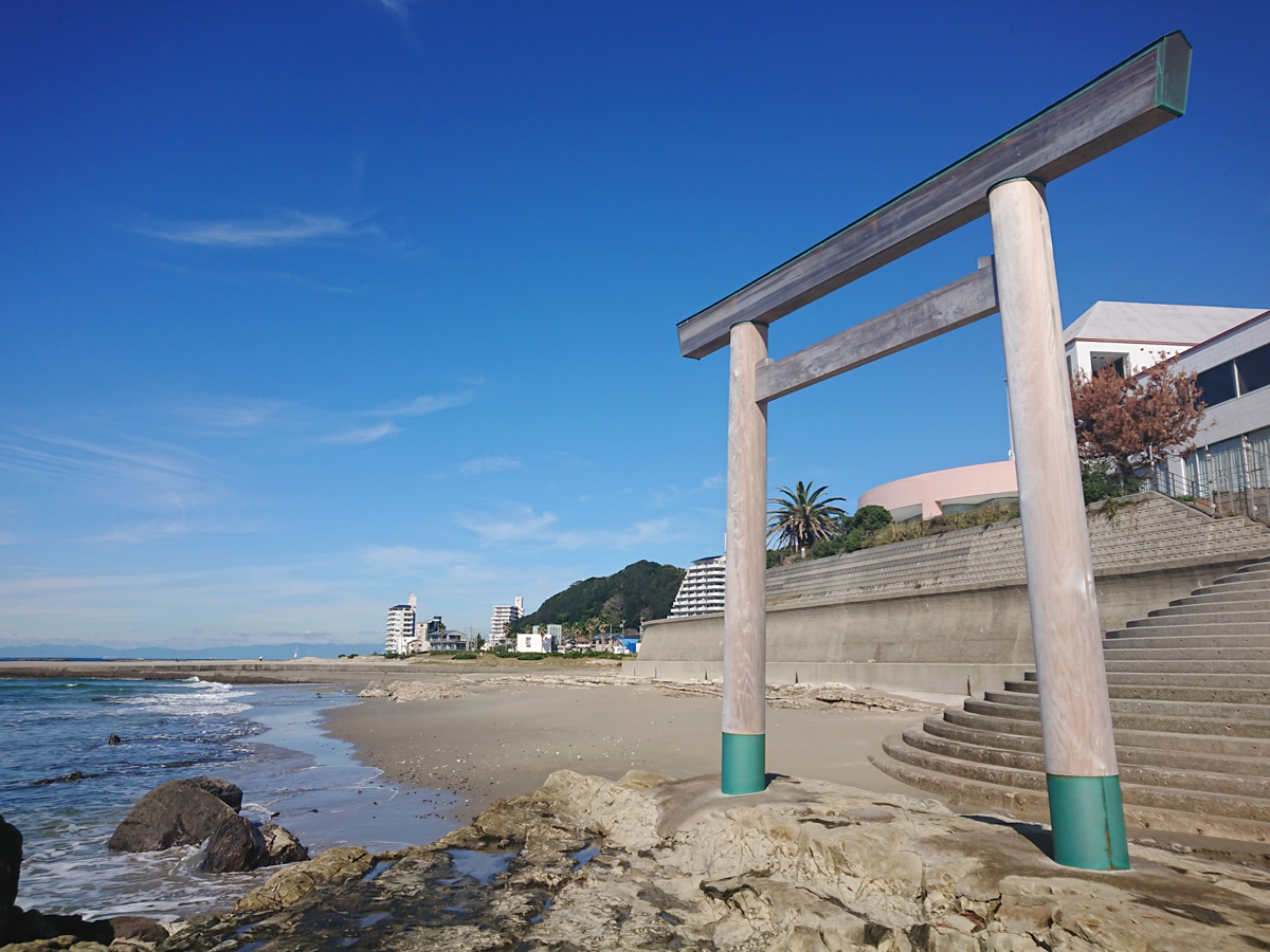 砾浦