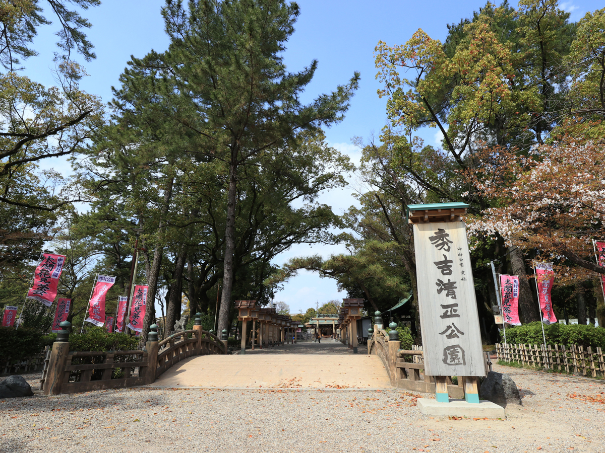 丰国神社