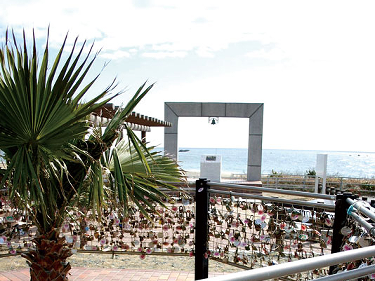Koijigahama Beach