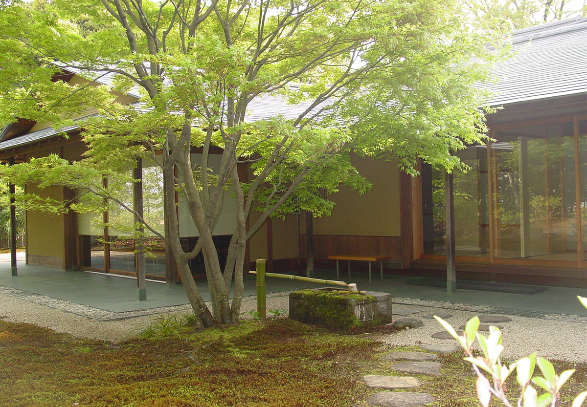 豊田市美術館