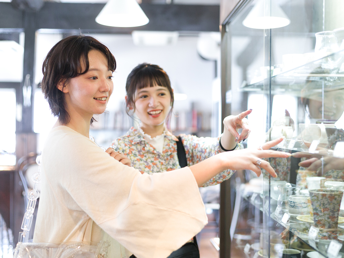 新世紀工芸館