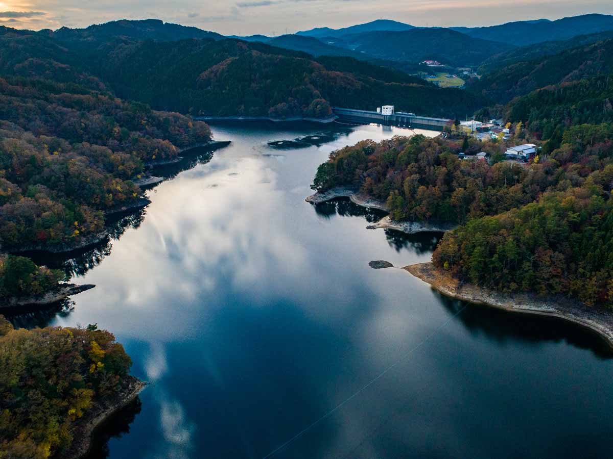 三河湖