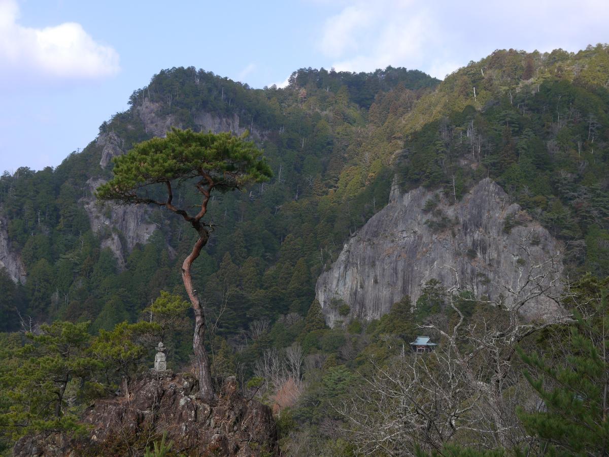 鳳来寺山・鳳来寺
