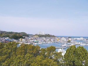師崎港
