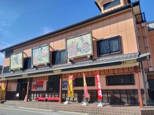 Takahama Teahouse Yoshiki's life-size mannequin kabuki performances