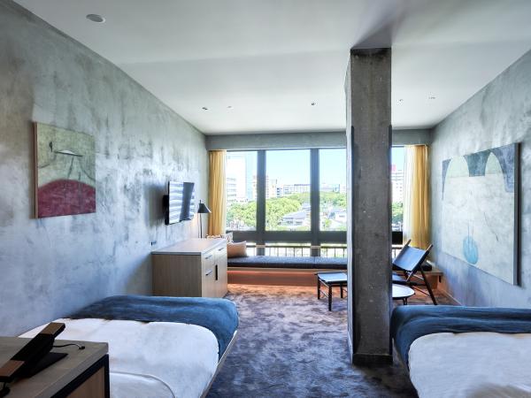 THE TOWER HOTEL