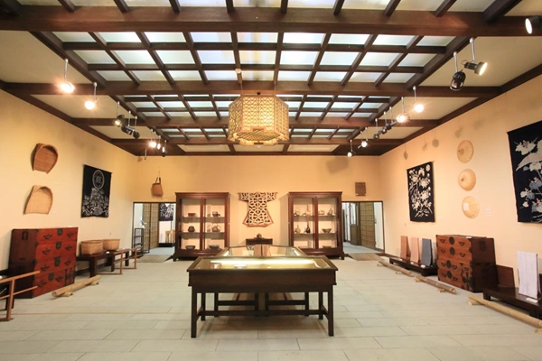 豊田市民芸館